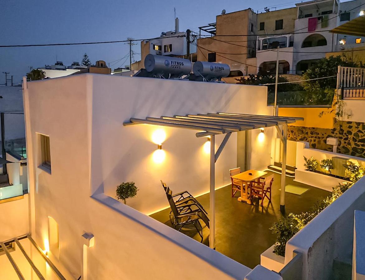 Tiara Suites Santorini Fira  Extérieur photo