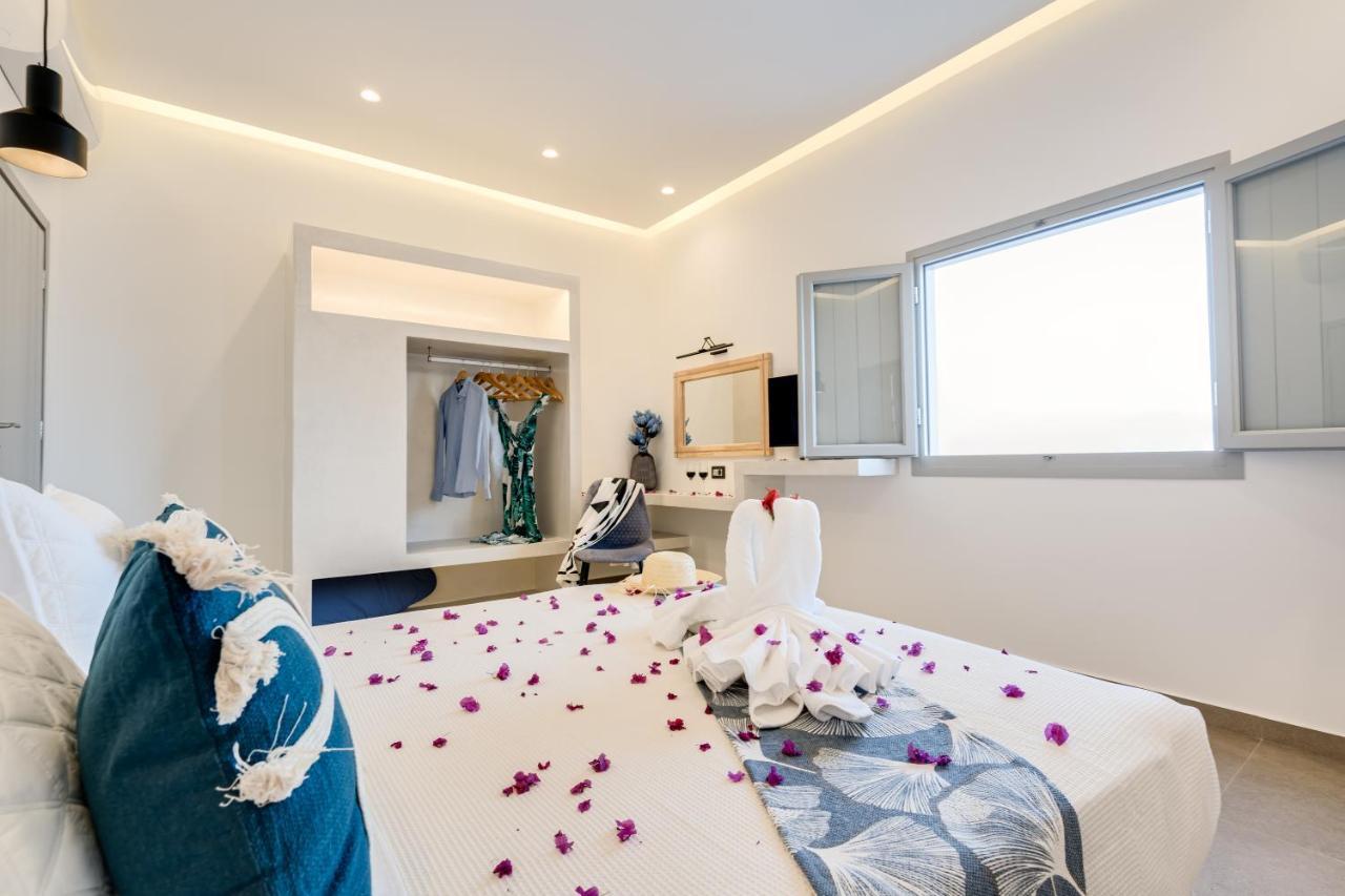Tiara Suites Santorini Fira  Extérieur photo